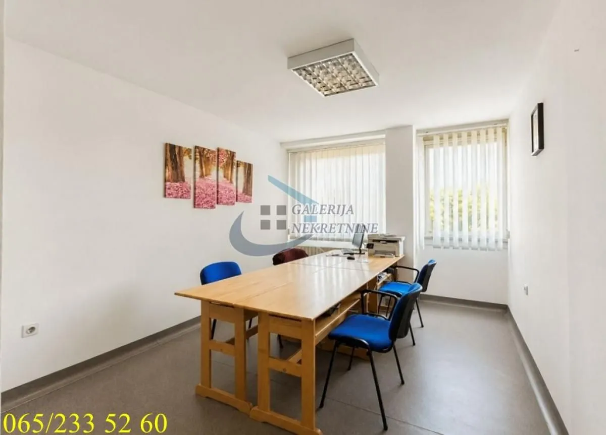 Prodaja, dvosoban stan, 57m², Šumice, Beograd