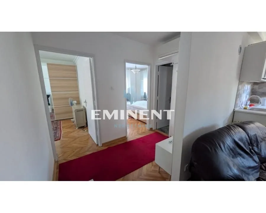 Rent, three bedroom apartment, 65m², Vračar Hram, Vračar Sve Podlokacije