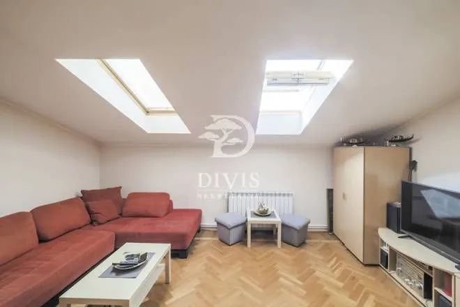 Rent, four bedroom apartment, 81m², Topličin venac, Beograd