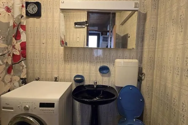 Izdavanje, četvorosoban stan, 102m², Olimp, Zvezdara Sve Podlokacije