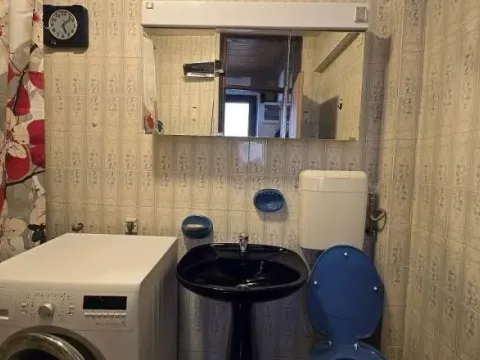 Izdavanje, četvorosoban stan, 102m², Olimp, Zvezdara Sve Podlokacije - image 10