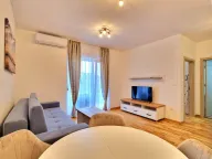 Sale, one bedroom apartment, 43m², Bečići, Budva - image 6