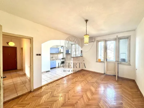 Prodaja, dvosoban stan, 90m², Centar, Podgorica - image 2