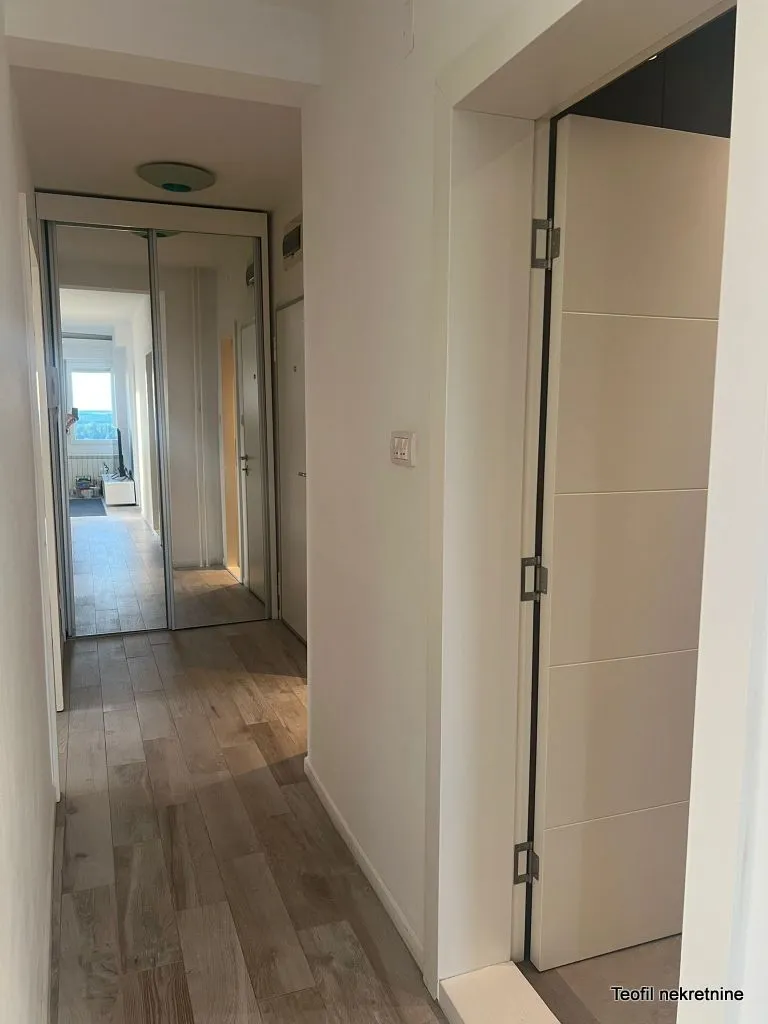 Sale, three bedroom apartment, 68m², Novi Beograd Blok 23, Novi Beograd Sve Podlokacije