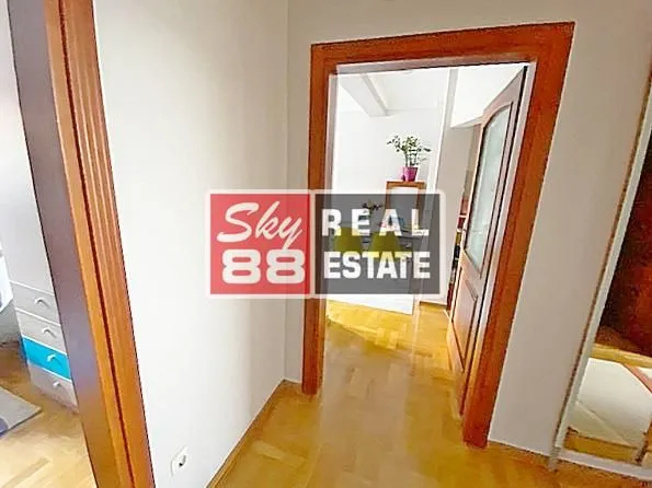 Sale, four bedroom apartment, 86m², Voždovac Sve Podlokacije, Beograd