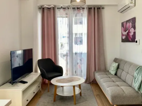 Sale, one bedroom apartment, 41m², Centar, Bar