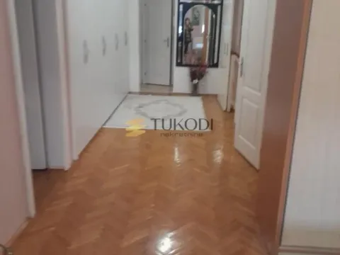 Prodaja, četvorosoban stan, 120m², Stari grad, Novi Sad - image 10