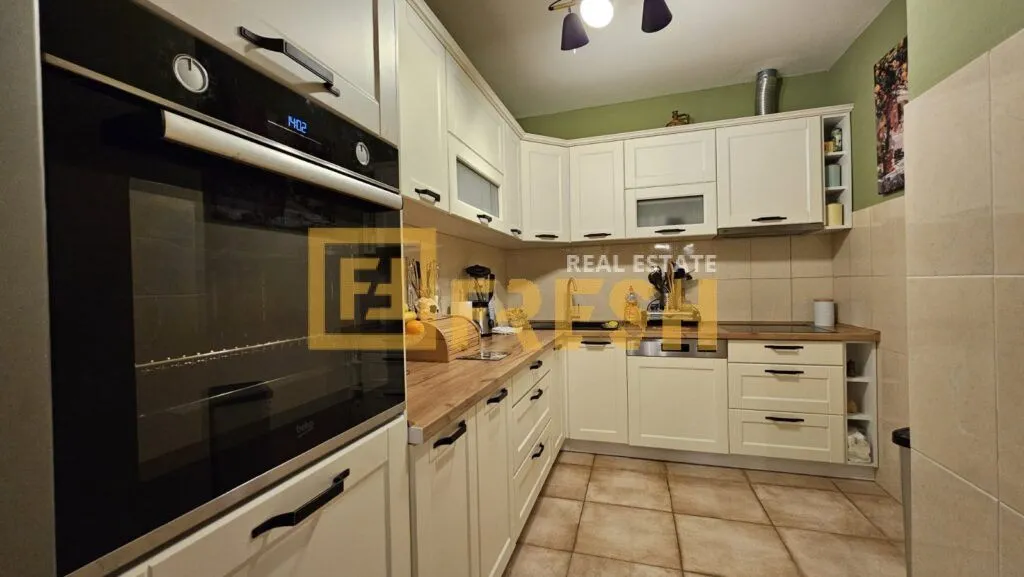Prodaja, dvosoban stan, 107m², Zabjelo, Podgorica