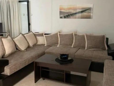 Izdavanje, trosoban stan, 100m², Mrčevac, Tivat - image 7