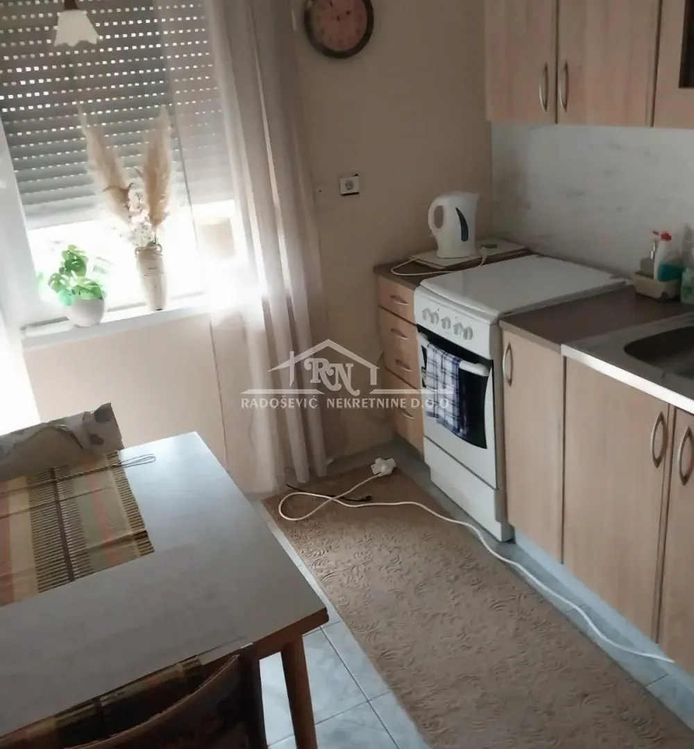 Sale, house, 332m², Čukarica, Beograd