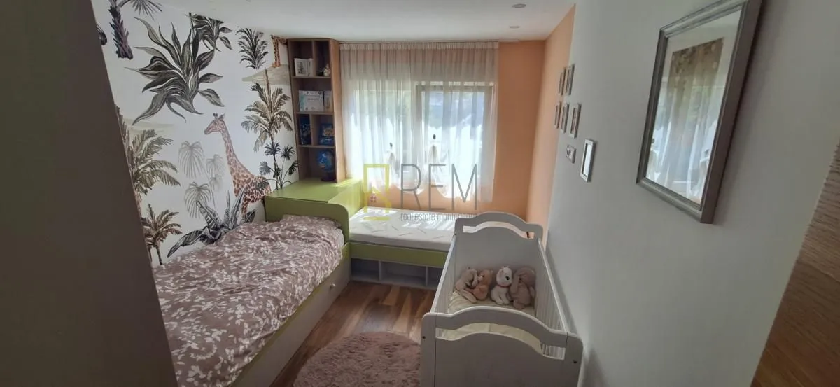 Prodaja, trosoban stan, 89m², Podgorica, Crna Gora