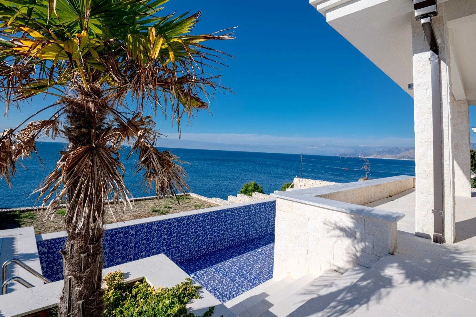 Sale, house, 370m², Utjeha, Bar