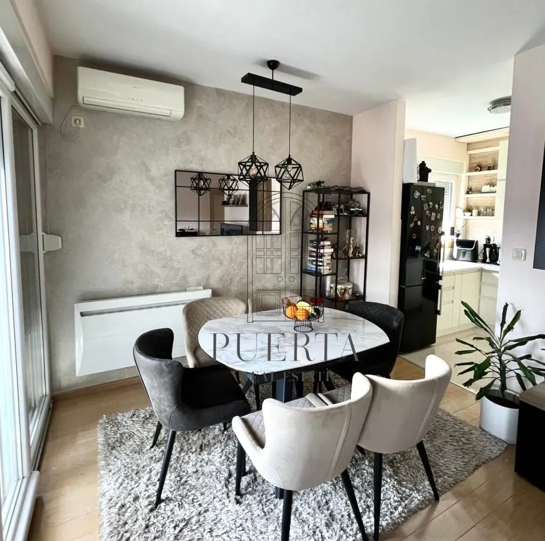 Prodaja, jednosoban stan, 53m², City Kvart, Podgorica