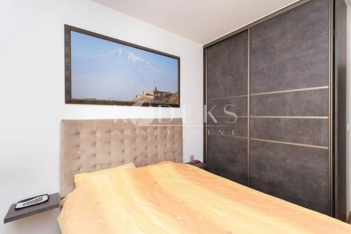 Izdavanje, jednosoban stan, 42m², City Kej, Podgorica