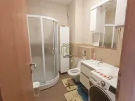 Izdavanje, dvosoban stan, 90m², Centar, Podgorica - image 7