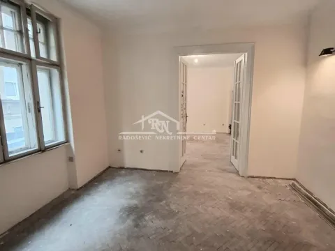 Prodaja, četvorosoban stan, 91m², Stari Grad, Beograd - image 5