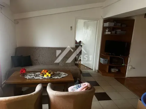Izdavanje, dvosoban stan, 49m², Centar, Novi Sad - image 2