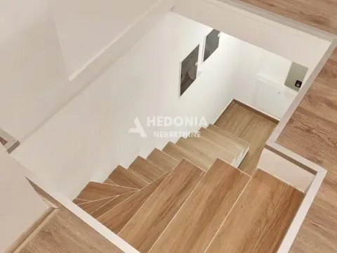 Prodaja, trosoban stan, 85m², Zemun Sve Podlokacije, Beograd - image 6