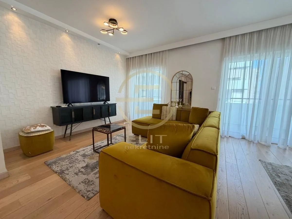 Prodaja, stan, 105m², Liman 3, Novi Sad Sve Podlokacije