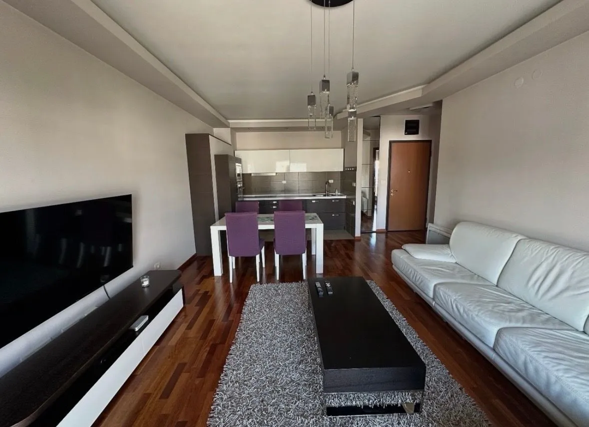 Rent, one bedroom apartment, 53m², City Kvart, Podgorica