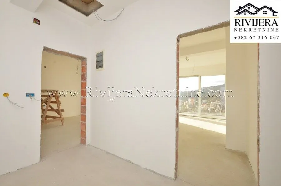Prodaja, kuća, 190m², Topla, Herceg Novi