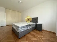 Izdavanje, dvosoban stan, 75m², Centar, Podgorica - image 10
