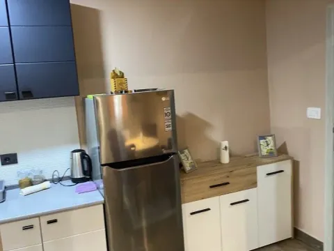 Izdavanje, jednosoban stan, 55m², Šušanj, Bar - image 6