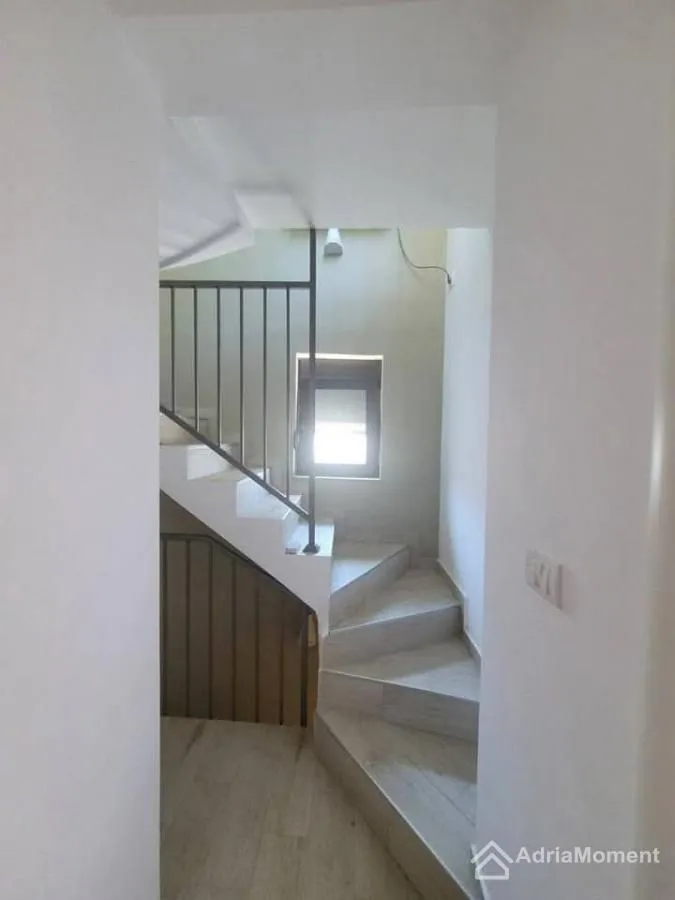 Sale, house, 175m², Utjeha, Bar