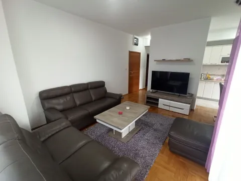 Rent, three bedroom apartment, 70m², Zabjelo, Podgorica - image 4