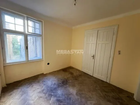 Sale, four bedroom apartment, 91m², Stari Grad, Beograd - image 2