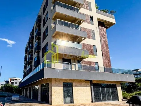 Izdavanje, dvosoban stan, 54m², Blok 9, Podgorica - image 2