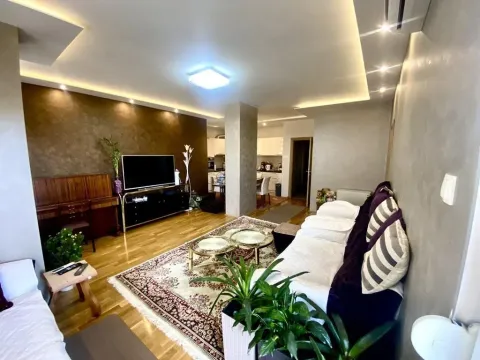 Rent, three bedroom apartment, 95m², Ljubović, Podgorica - image 5
