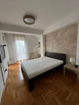 Izdavanje, trosoban stan, 80m², Marger, Niš - image 9
