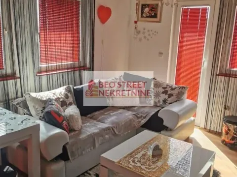 Rent, one bedroom apartment, 40m², Zeleno Brdo, Zvezdara Sve Podlokacije