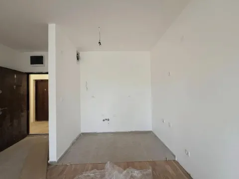 Prodaja, jednosoban stan, 42m², Zabjelo, Podgorica - image 3