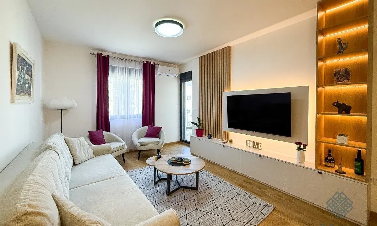 Rent, one bedroom apartment, 48m², City Kvart, Podgorica