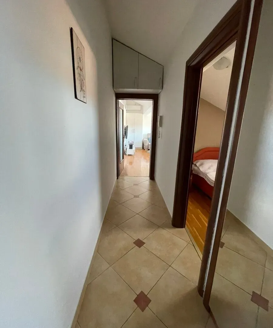 Prodaja, jednosoban stan, 41m², Blok 9, Podgorica