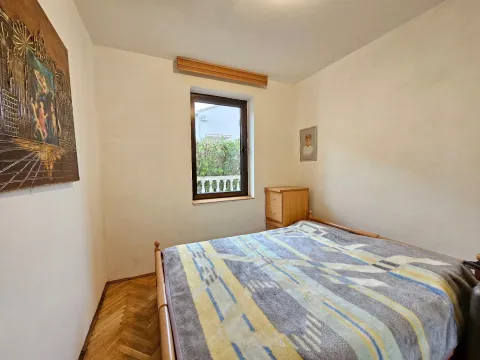 Izdavanje, dvosoban stan, 57m², Budva, Crna Gora - image 11