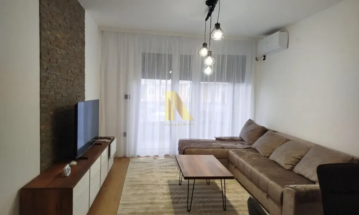 Izdavanje, trosoban stan, 71m², Telep, Novi Sad Sve Podlokacije