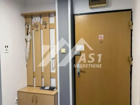Izdavanje, dvosoban stan, 46m², Bulevar Oslobodjenja, Novi Sad Sve Podlokacije - image 9