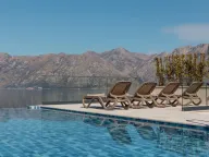 Prodaja, trosoban stan, 85m², Dobrota, Kotor - image 11