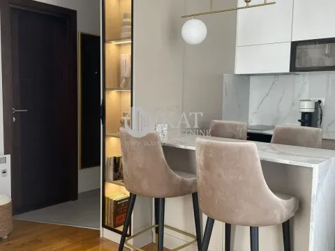 Prodaja, jednosoban stan, 33m², Centar, Zlatibor - image 13