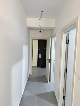 Izdavanje, trosoban stan, 112m², Stari Aerodrom, Podgorica - image 6