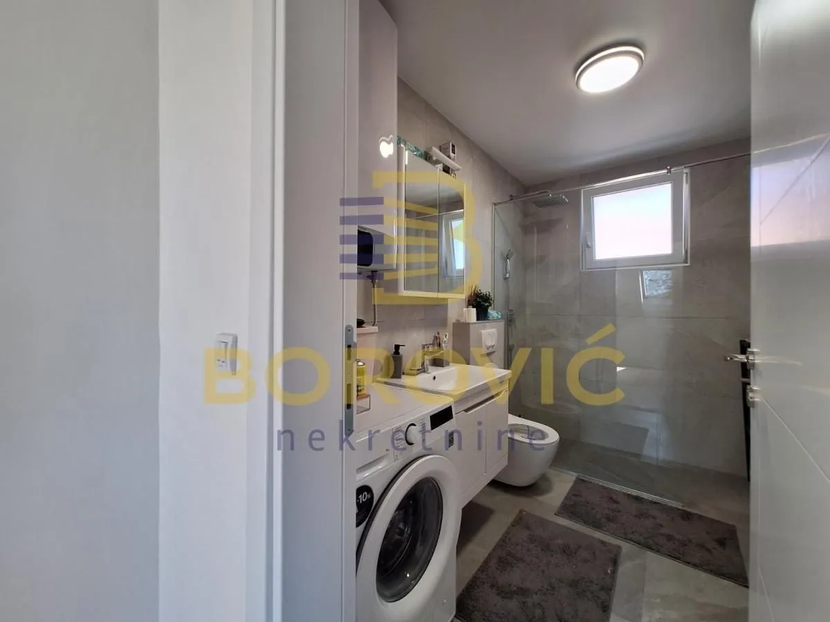Izdavanje, kuća, 104m², Novi Banovci, Stara Pazova