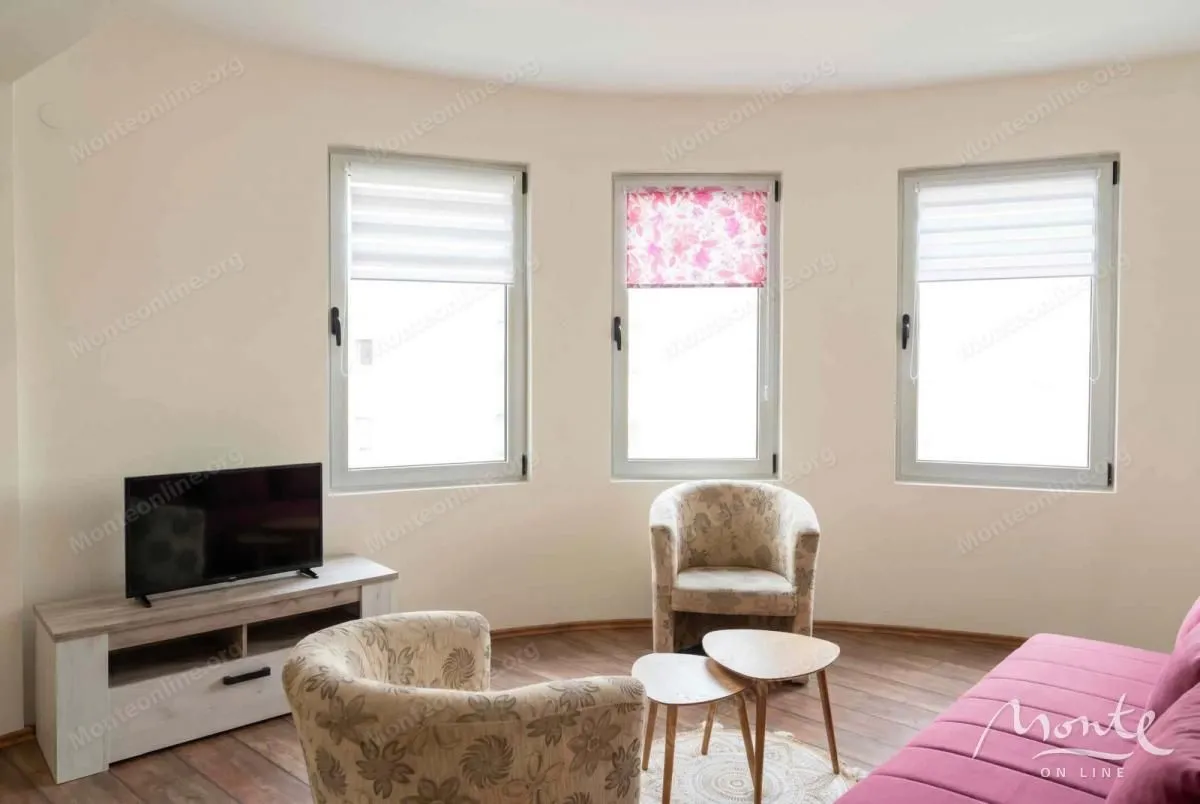 Prodaja, jednosoban stan, 48m², Bečići, Budva