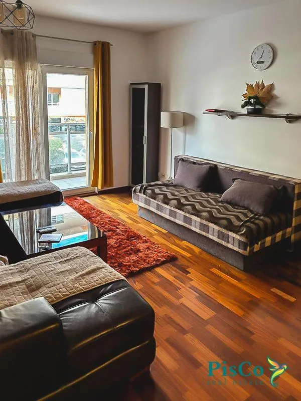 Izdavanje, jednosoban stan, 53m², City Kvart, Podgorica