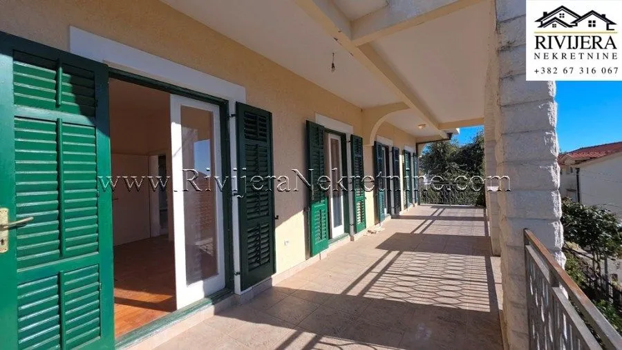 Prodaja, kuća, 270m², Topla, Herceg Novi