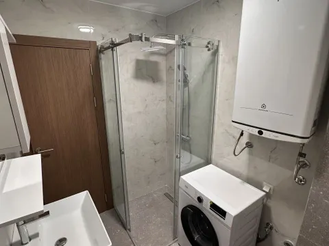 Rent, two bedroom apartment, 60m², Rozino, Budva - image 8