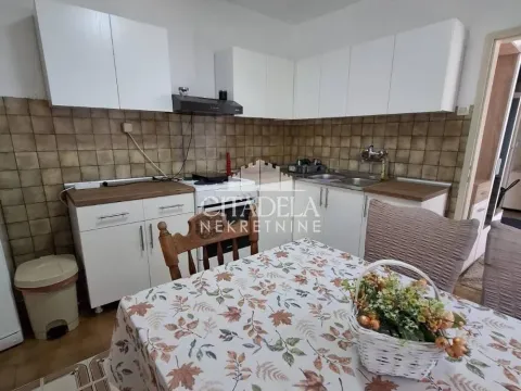 Izdavanje, trosoban stan, 80m², Voždovac Sve Podlokacije, Beograd - image 5