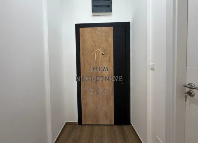 Prodaja, jednosoban stan, 45m², Tološi, Podgorica